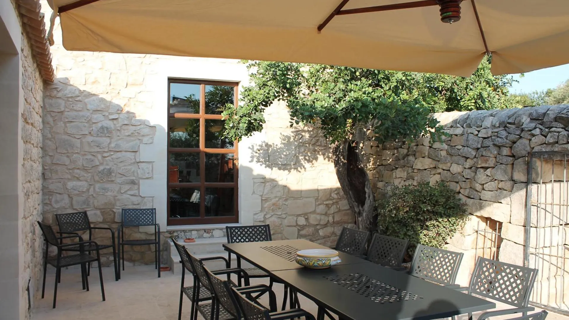 Country house Tenuta Zannafondo Donnafugata